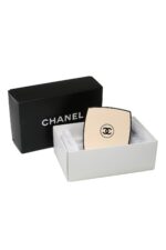 Chanel Compact Powder Minaudiere Plexiglass (SHG-Tb88MO) – LuxeDH